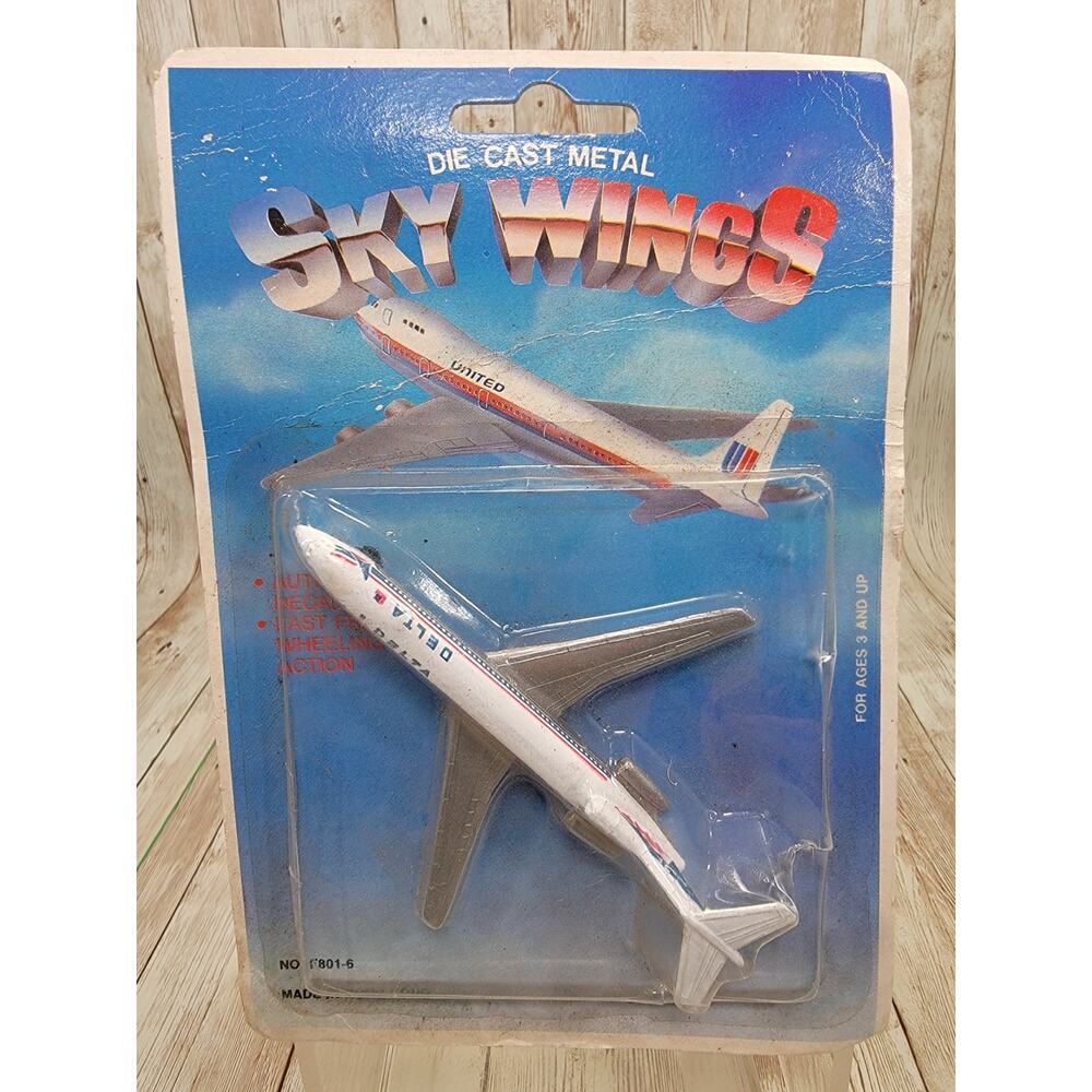 Die Cast Metal Sky Wings Delta New No F801-6 Sealed